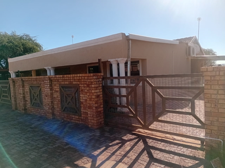 3 Bedroom Property for Sale in Kathu Northern Cape